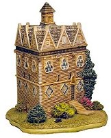 The Triangular Lodge