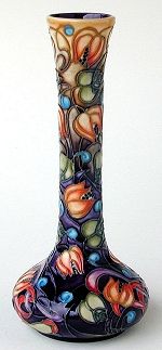 Celtic Web Vase 99/8