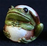Hazel Frog Dark Green